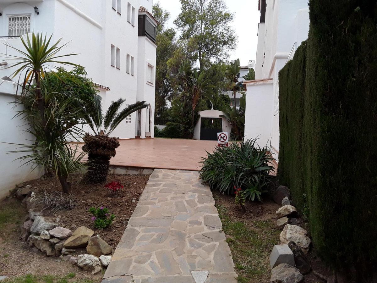 Resort Calahonda Garden-Medina Del Zoco Beach By H&H Malaga Exterior photo
